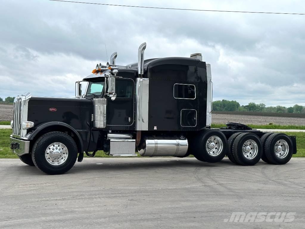 Peterbilt 389 牵引车