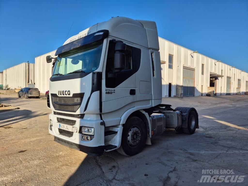Iveco Stralis 460 牵引车