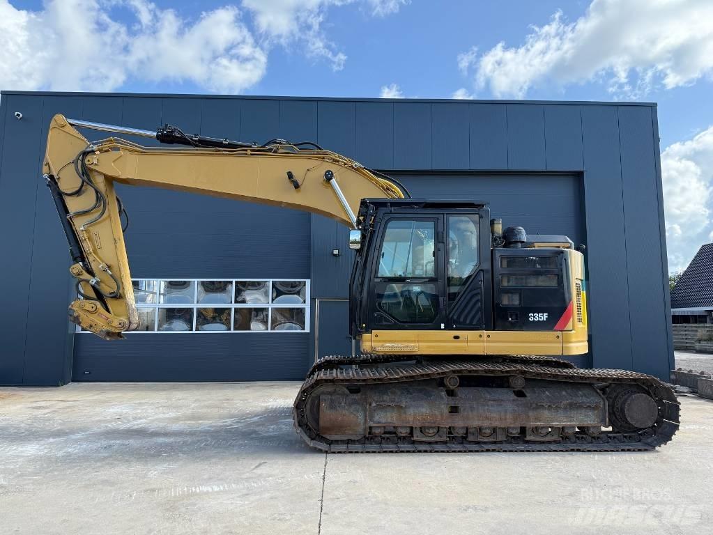 CAT 335 F L CR 履带挖掘机