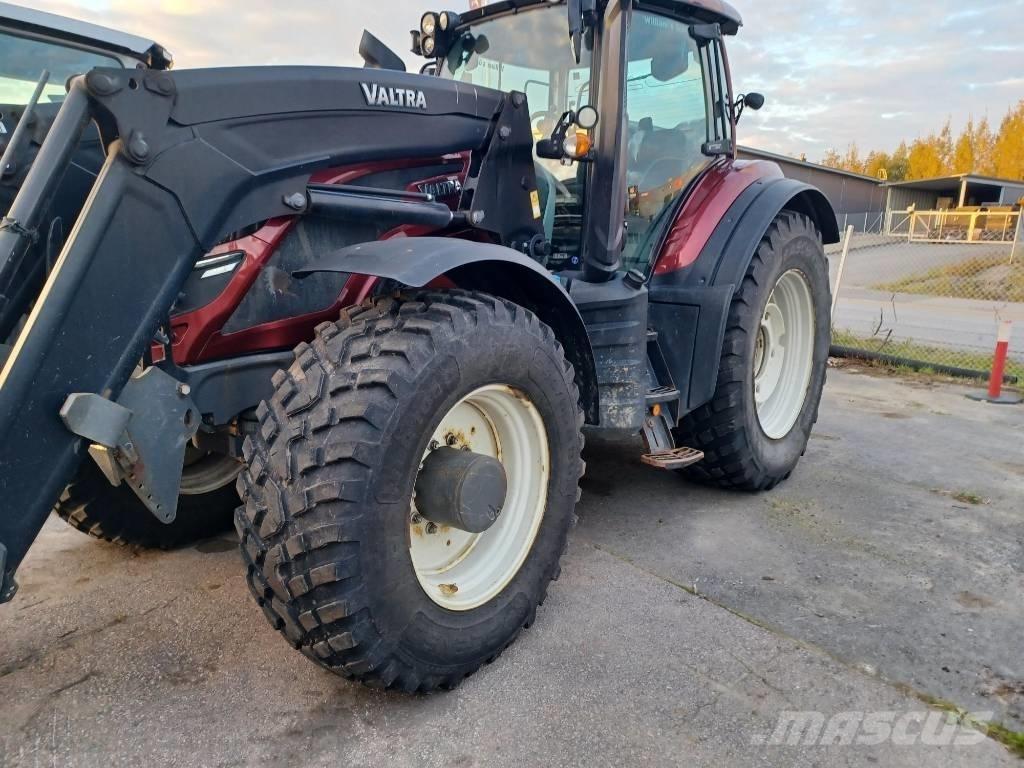 Valtra 234 Direct 拖拉机/农用车