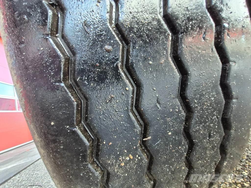 Kempf skm 35/3 自卸半挂车