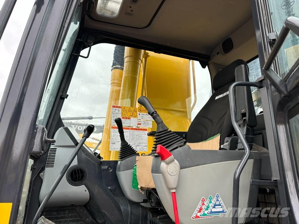 Komatsu PC 220-8M 履带挖掘机