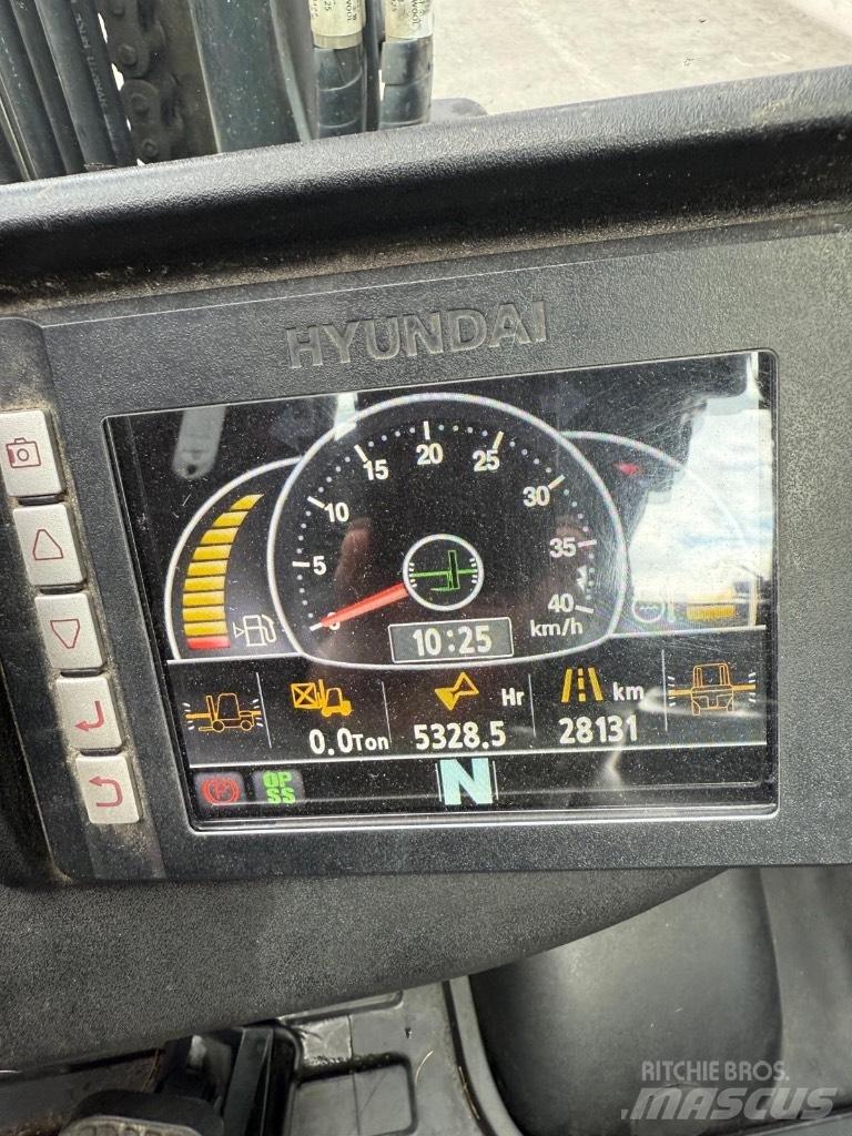 Hyundai 33D-9 柴油叉车