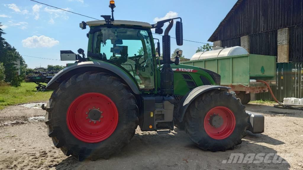 Fendt 724 Profi Plus 拖拉机/农用车