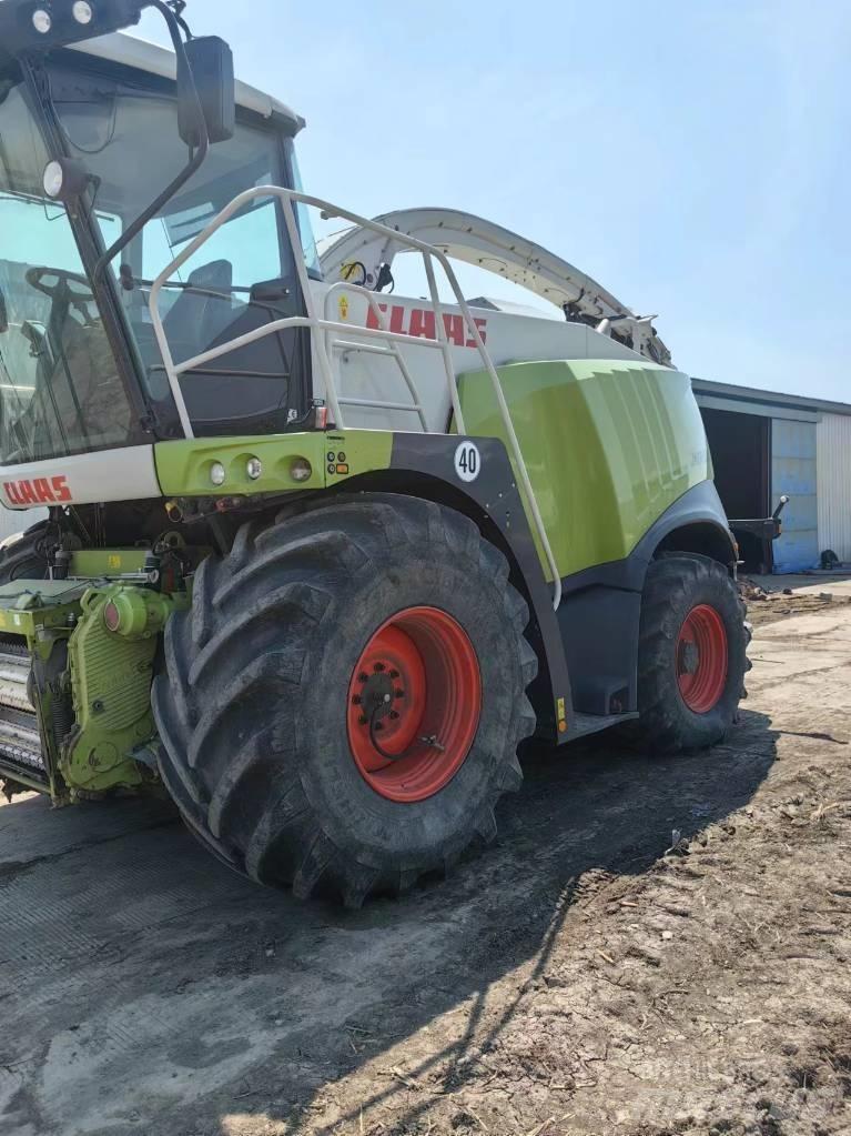 CLAAS Jaguar 960 4WD 自走式青贮饲料收割机