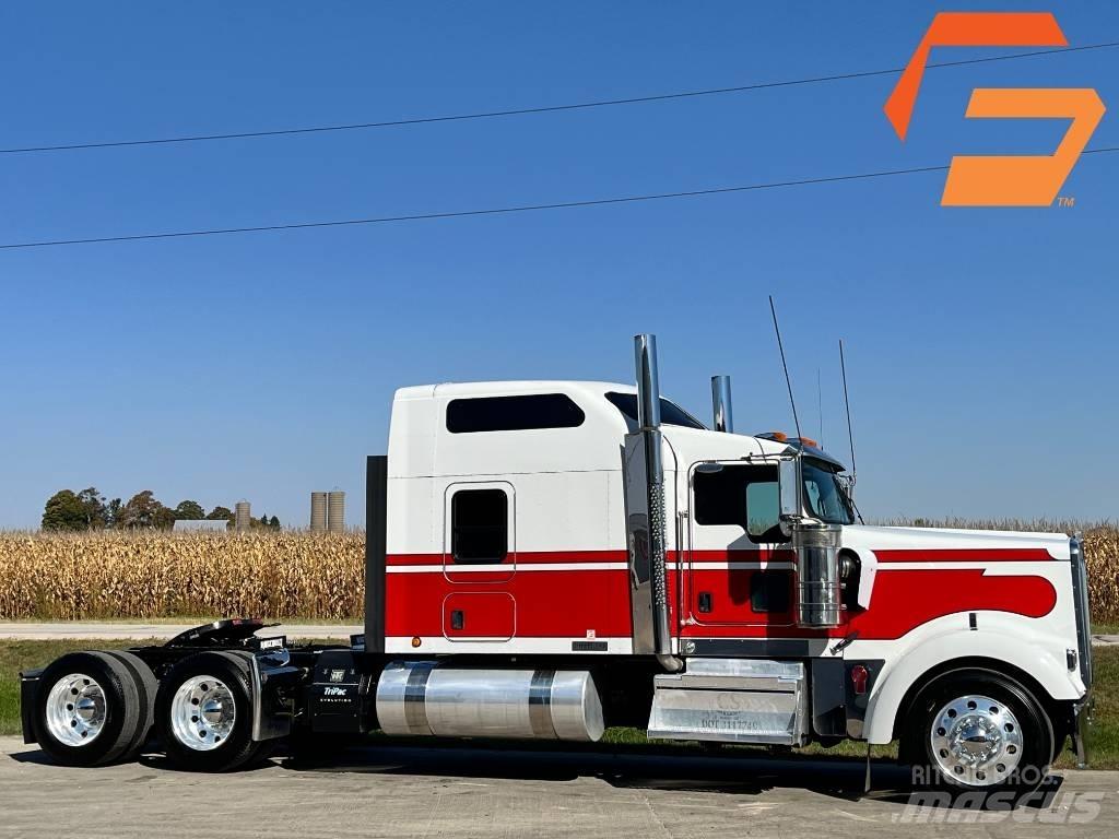 Kenworth W 900 牵引车