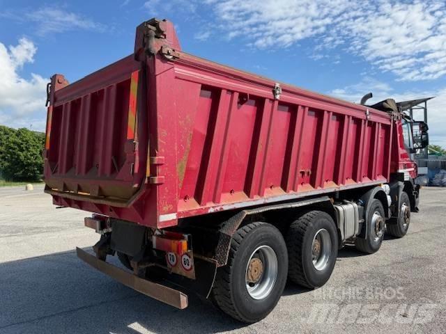 Iveco Trakker 500 储物箱