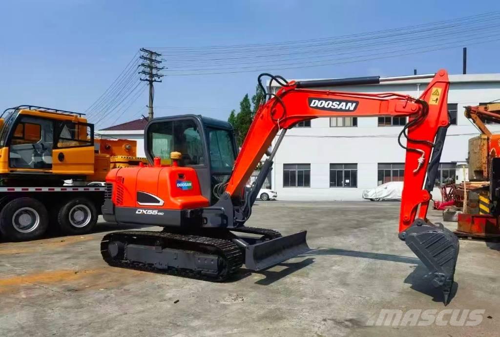 Doosan DH 55 小型挖掘机