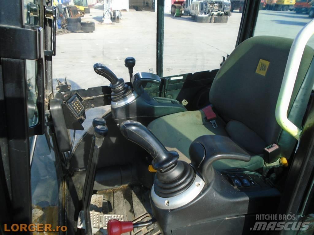 JCB 8025 小型挖掘机