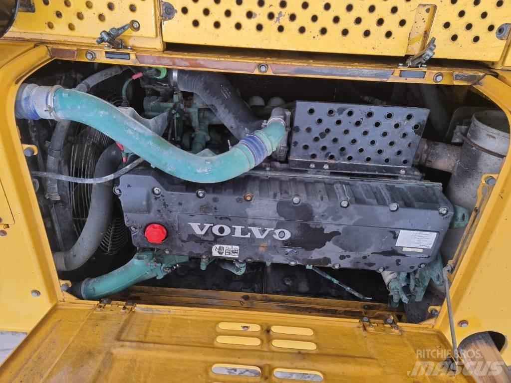 Volvo EC 460 B LC 履带挖掘机