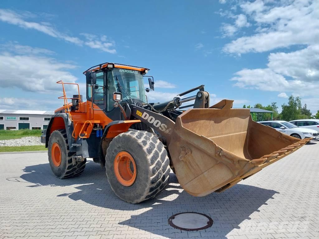 Doosan DL 420CVT-5 轮式装载机