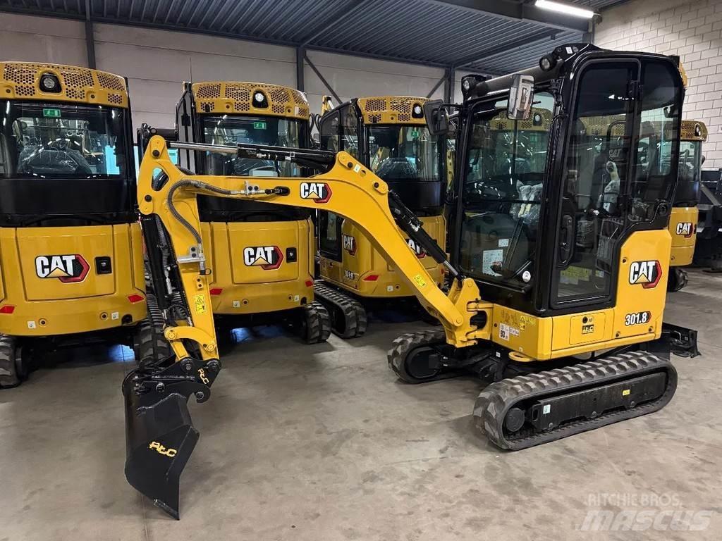 CAT 301.8 Next gen 小型挖掘机