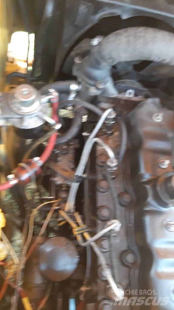 CAT V 50 柴油叉车