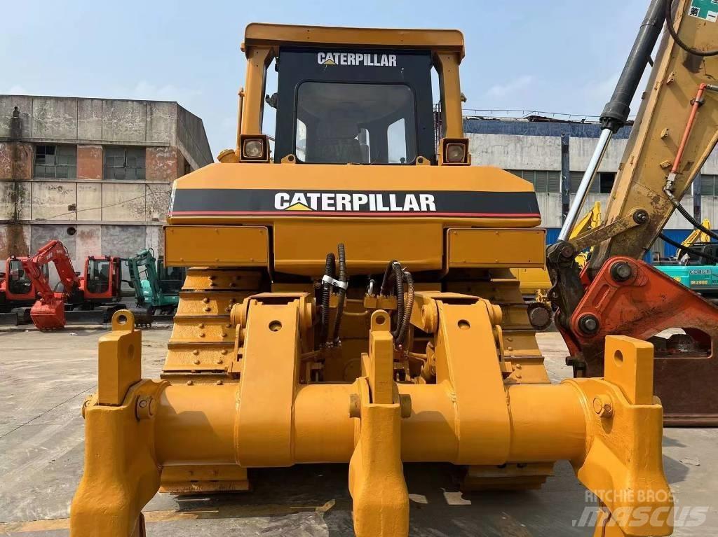 CAT D8R 履带式推土机