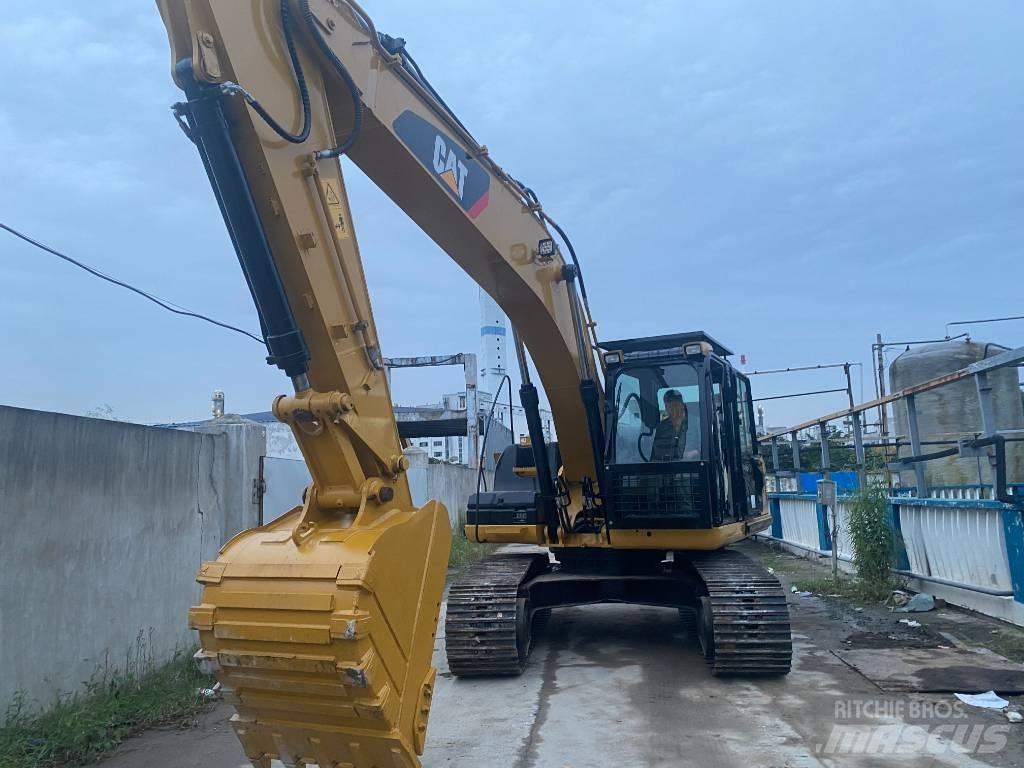 CAT 320 D 履带挖掘机