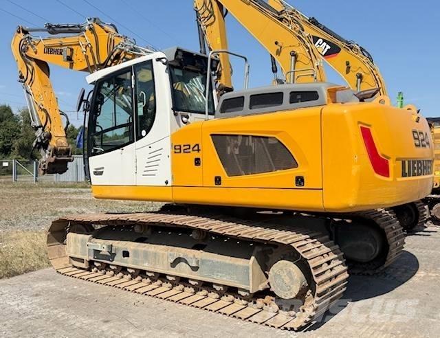 Liebherr R924 SLC 履带挖掘机
