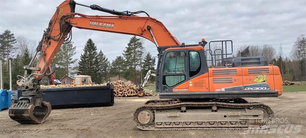 Doosan DX300 LC-5 履带挖掘机