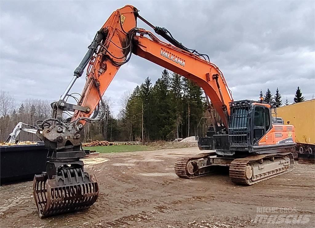 Doosan DX300 LC-5 履带挖掘机