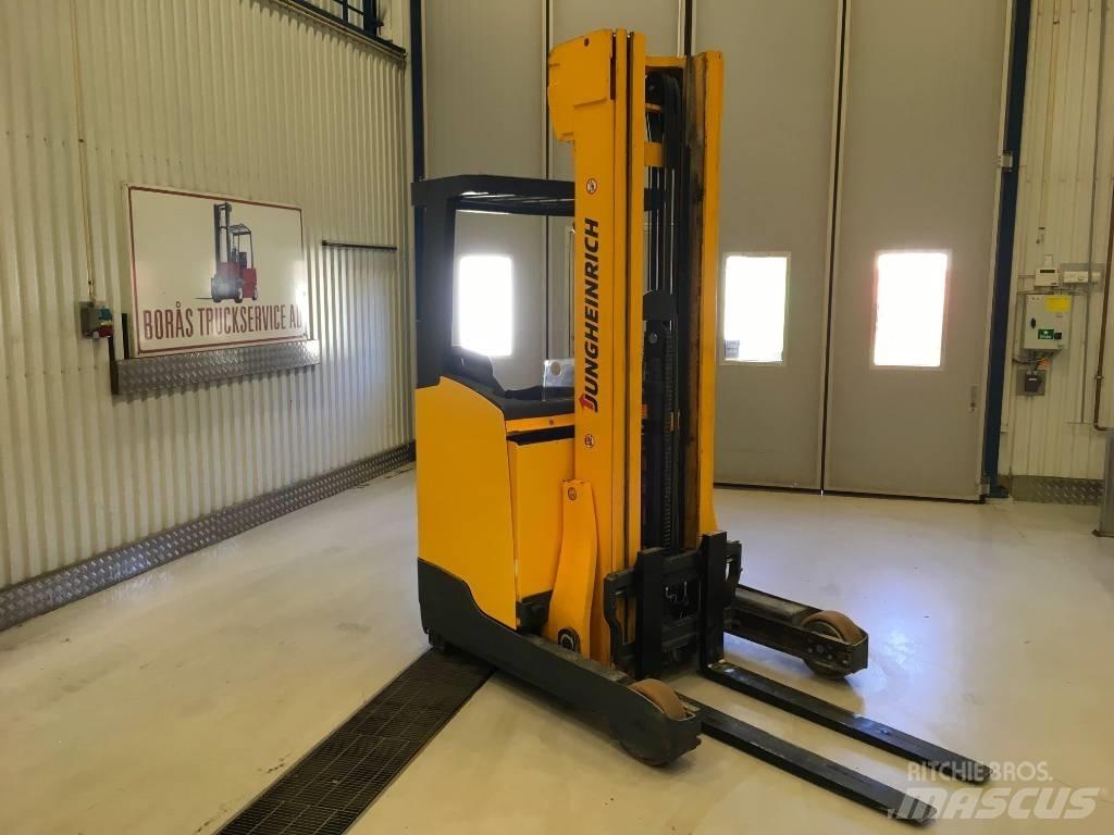 Jungheinrich ETV 214 前移式叉车