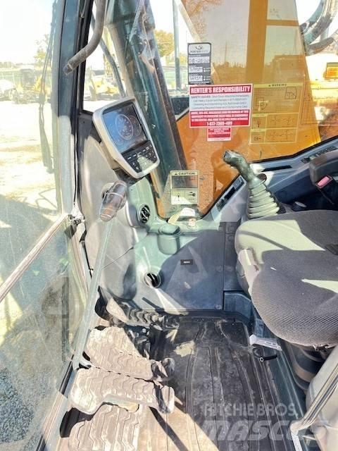 Hyundai HX145 LCR 履带挖掘机