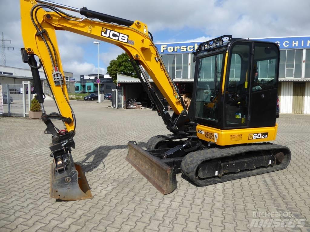 JCB 60 C-2 小型挖掘机