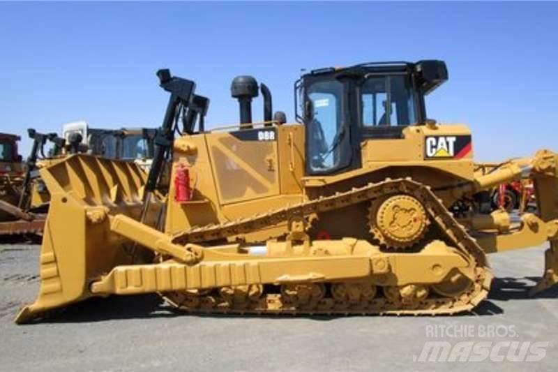 CAT D8R 履带式推土机