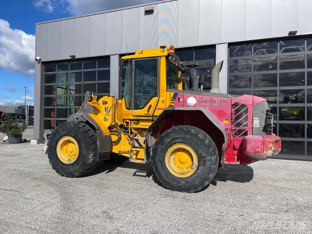 Volvo L 110 F 轮式装载机