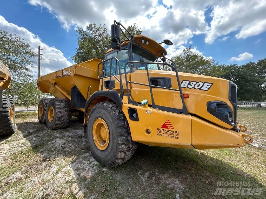Bell B30E 铰接式自卸车