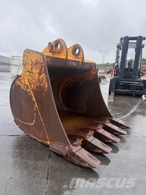 Liebherr used bucket 挖掘机配件