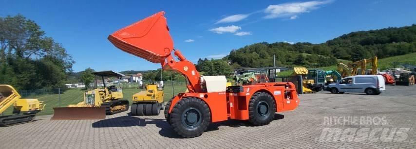 Tamrock TORO 150D 地下装载机