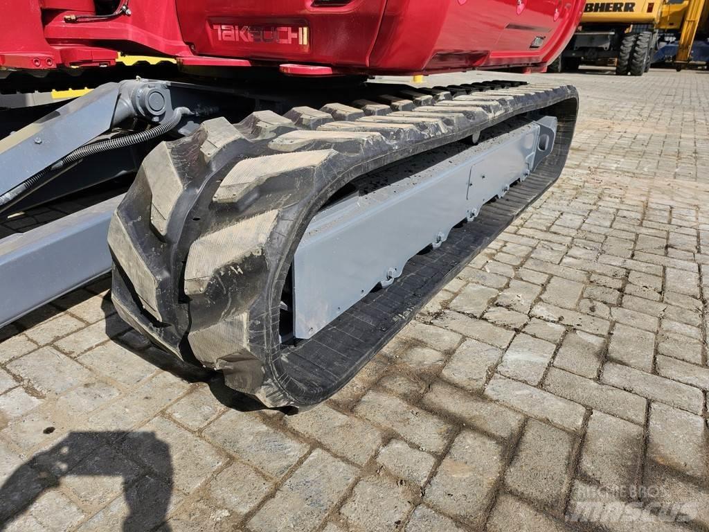 Takeuchi TB370 小型挖掘机