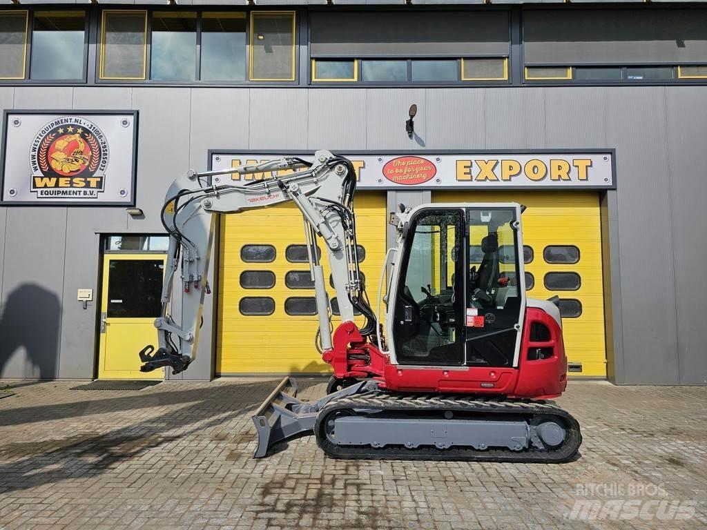 Takeuchi TB370 小型挖掘机