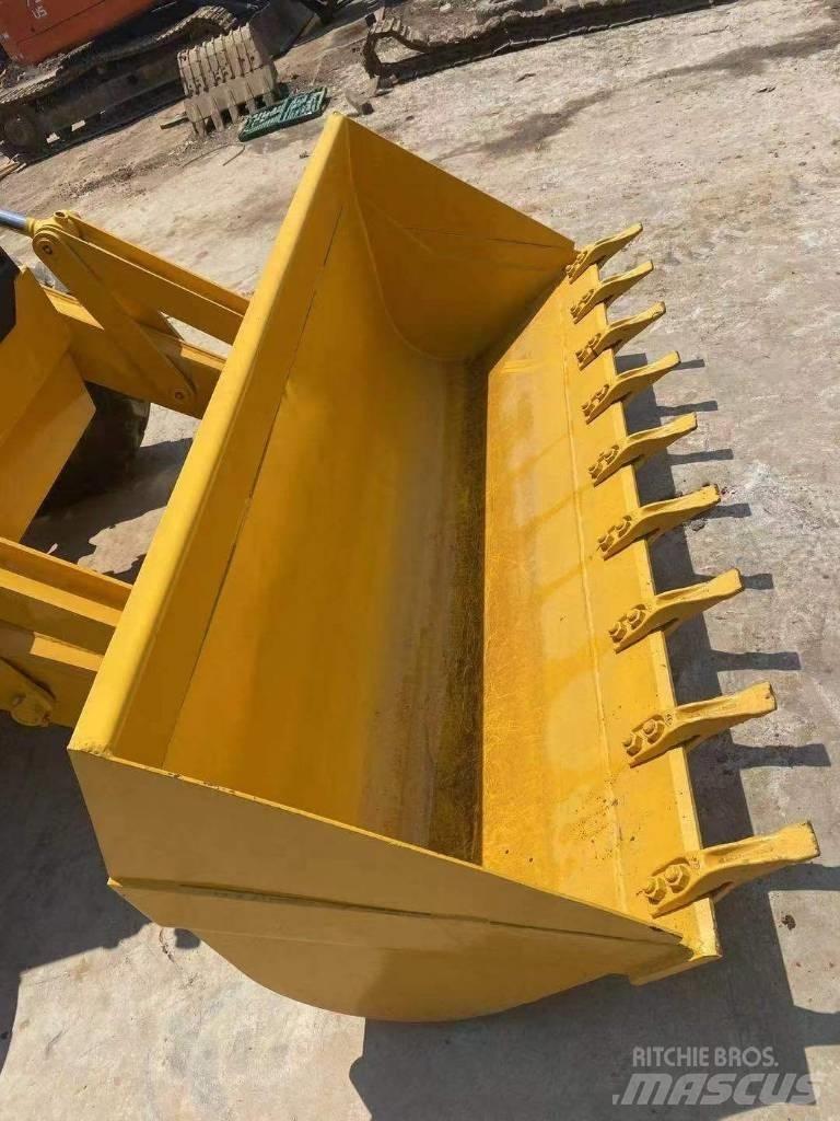 CAT 420F 反铲装载机
