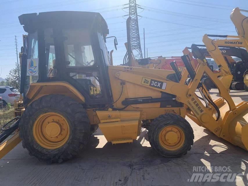 JCB 3 CX 轮式装载机