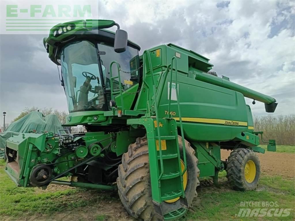 John Deere T660 联合收割机