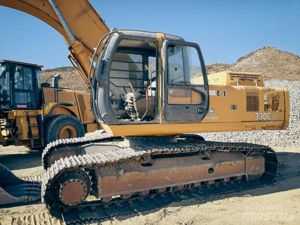 John Deere 330 CLC 履带挖掘机
