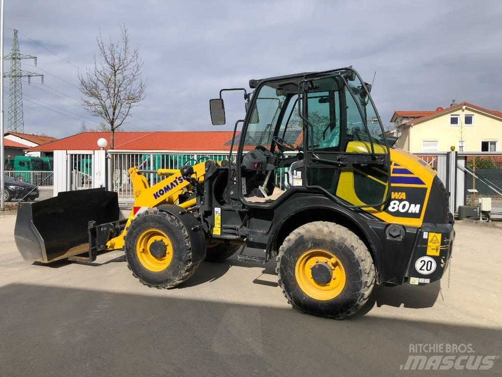 Komatsu WA80M-8 小型装载机