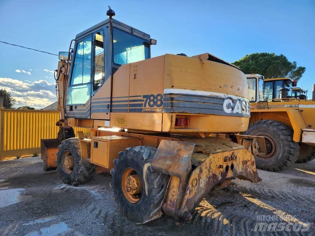 CASE 788 P 轮式挖掘机