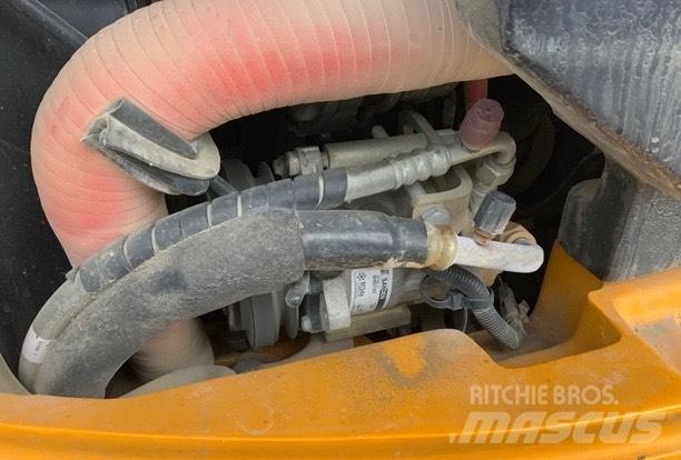 JCB 85 Z 小型挖掘机