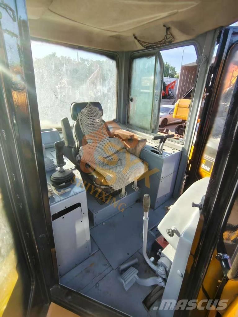 CAT D6G 履带式推土机