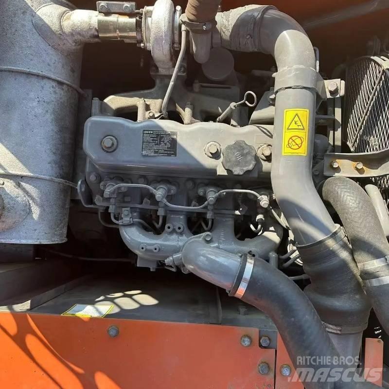 Hitachi ZX 160 履带挖掘机