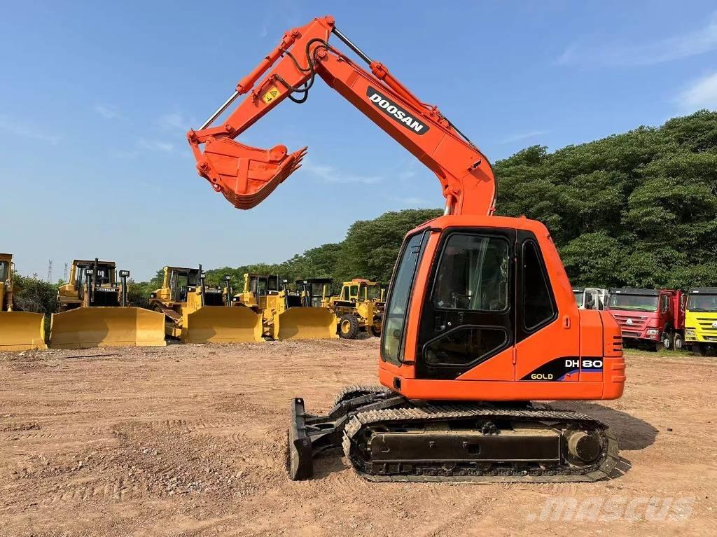 Doosan DH 80 履带挖掘机