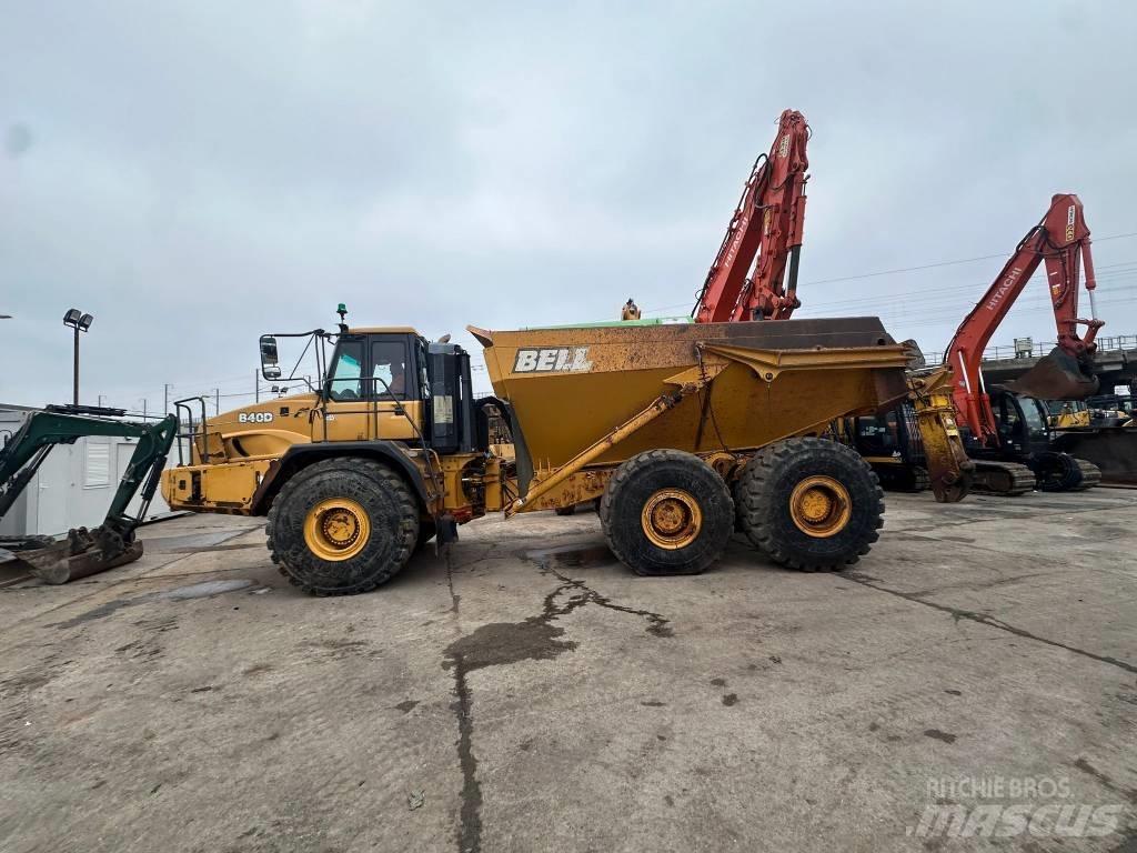 Bell B 40 D 铰接式自卸车