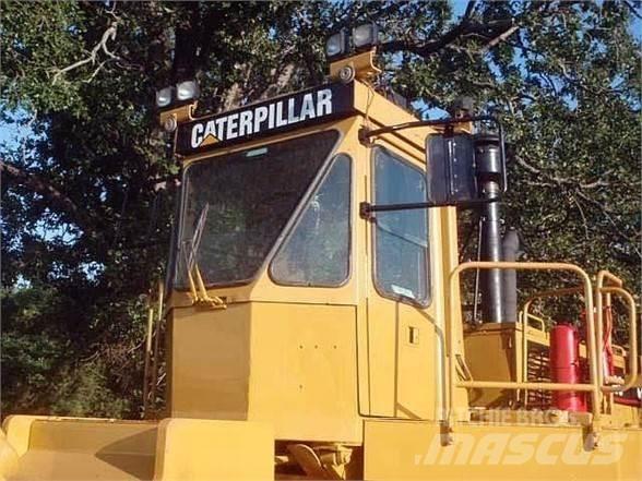 CAT 826C 垃圾压实机