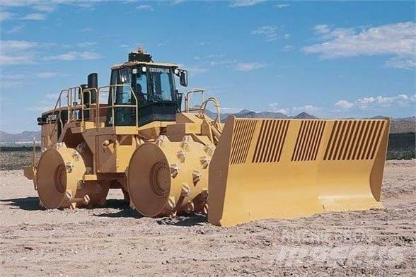 CAT 836H 垃圾压实机