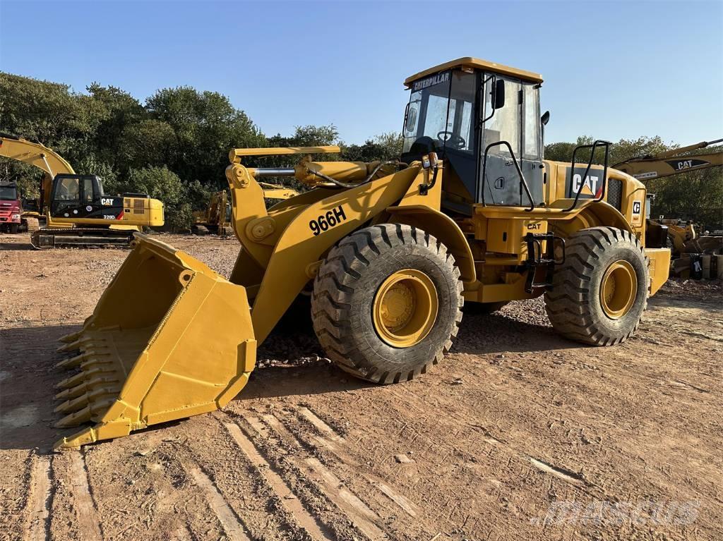 CAT 966H 轮式装载机