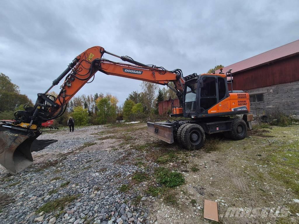 Doosan DX 170 W 轮式挖掘机