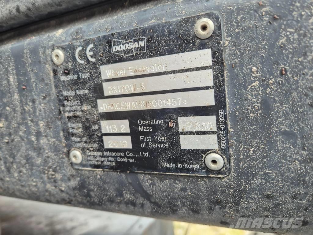 Doosan DX 170 W 轮式挖掘机