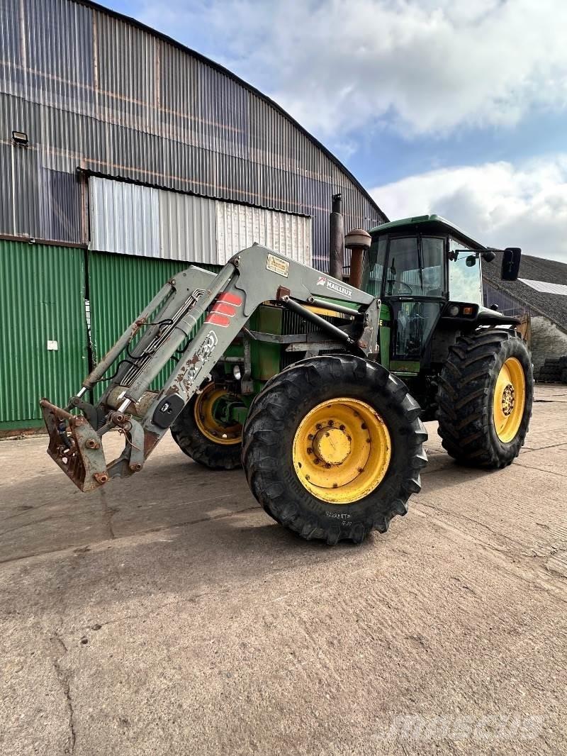 John Deere 4055 拖拉机/农用车