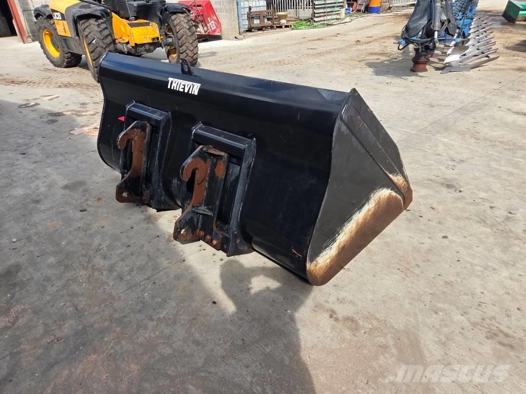 JLG 2450 / 2400 前装载配件